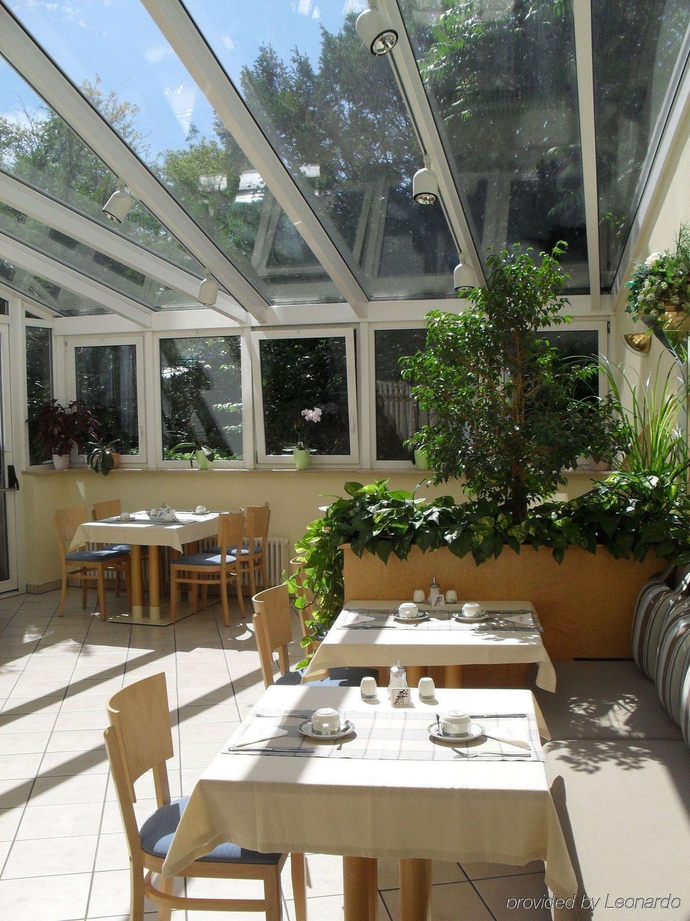 Central Hotel Eschborn Restaurang bild