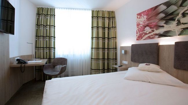 Central Hotel Eschborn Rum bild